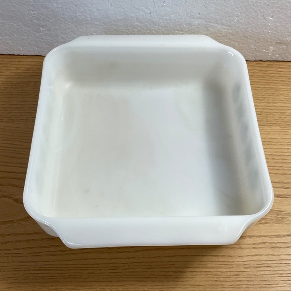 Vintage Fire King Anchor Hocking 8" Square Baking Dish Meadow Green #435 MCM - Picture 3 of 7